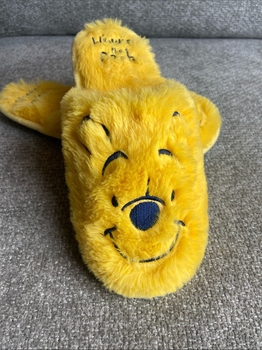 Winnie the Pooh Slippers size 7/8 adult